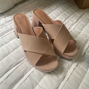 NWT Matisse slide sandal